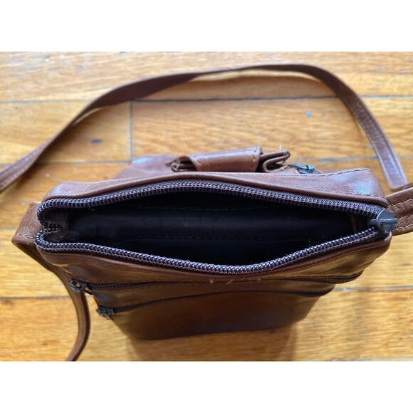 Vintage Distressed Brown Leather Mini Crossbody Bag w/Multiple Pockets - Picture 9 of 12